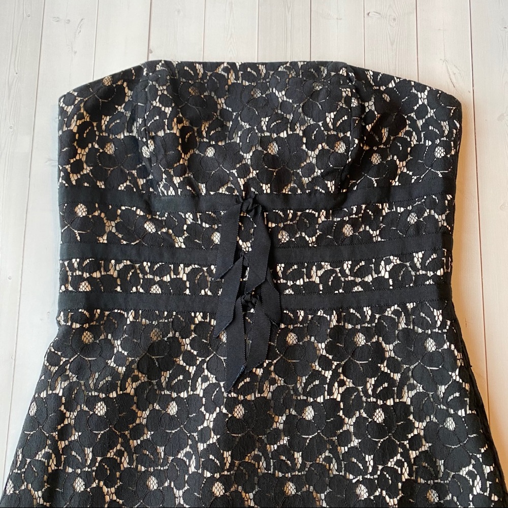 WHBM White & black lace strapless floral dress size 2